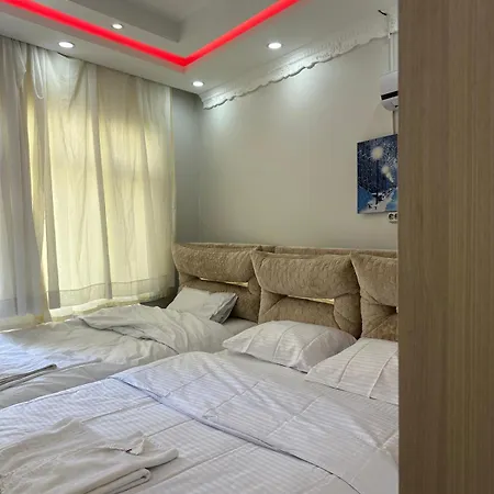 Fatih - Family House דירה *